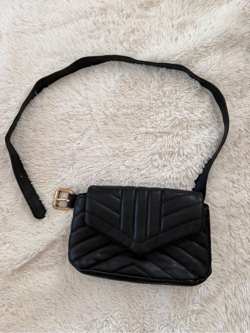 Mango Black Quilted Crossbody Belt Bag